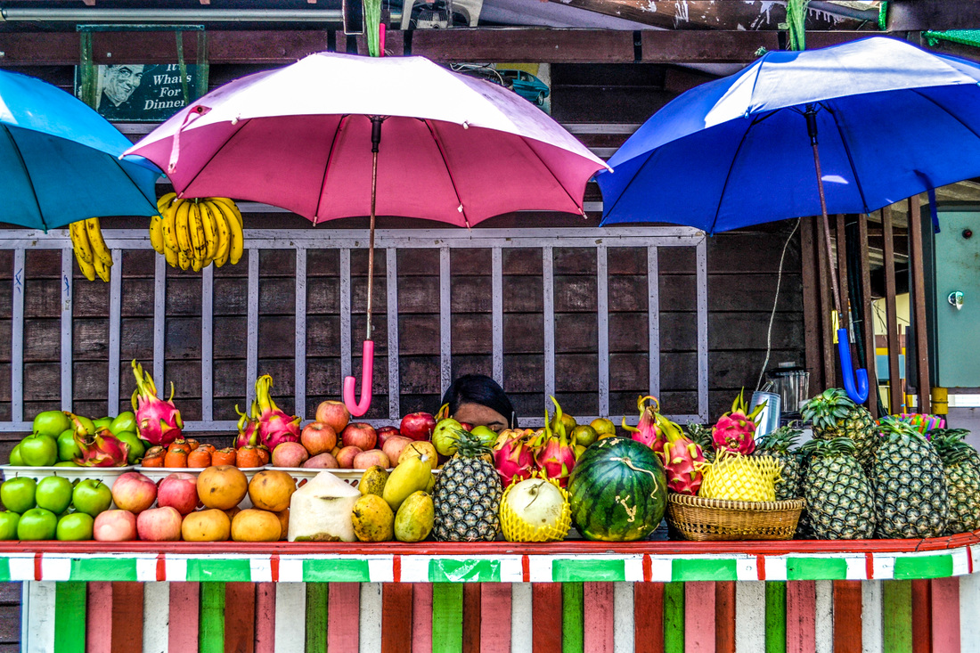Photographs of Thailand by Melanie van Zyl Market